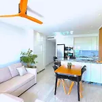 Espectacular Piso Reformado 1a Linea De Playa * Fuengirola