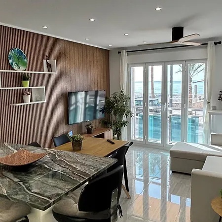Lägenhet Espectacular Piso Reformado 1a Linea De Playa Fuengirola