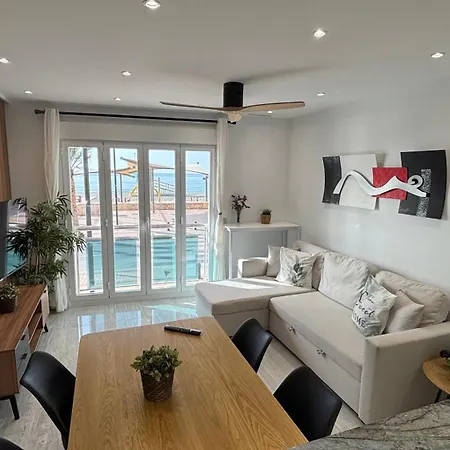 Espectacular Piso Reformado 1a Linea De Playa Lägenhet Fuengirola