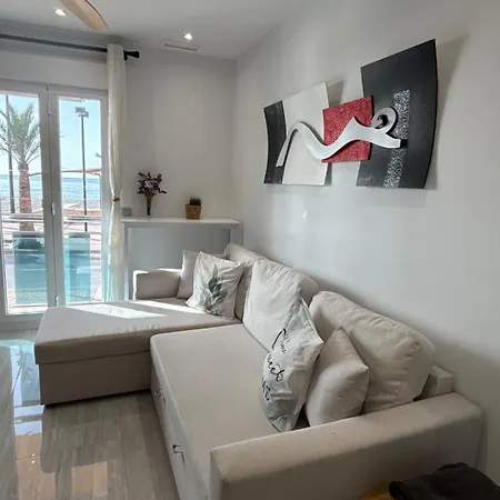 Espectacular Piso Reformado 1a Linea De Playa * Fuengirola