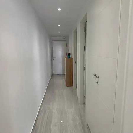 Espectacular Piso Reformado 1a Linea De Playa * Fuengirola