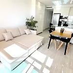 Espectacular Piso Reformado 1a Linea De Playa *