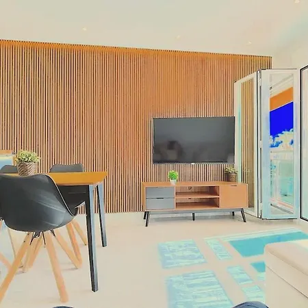 Espectacular Piso Reformado 1a Linea De Playa *